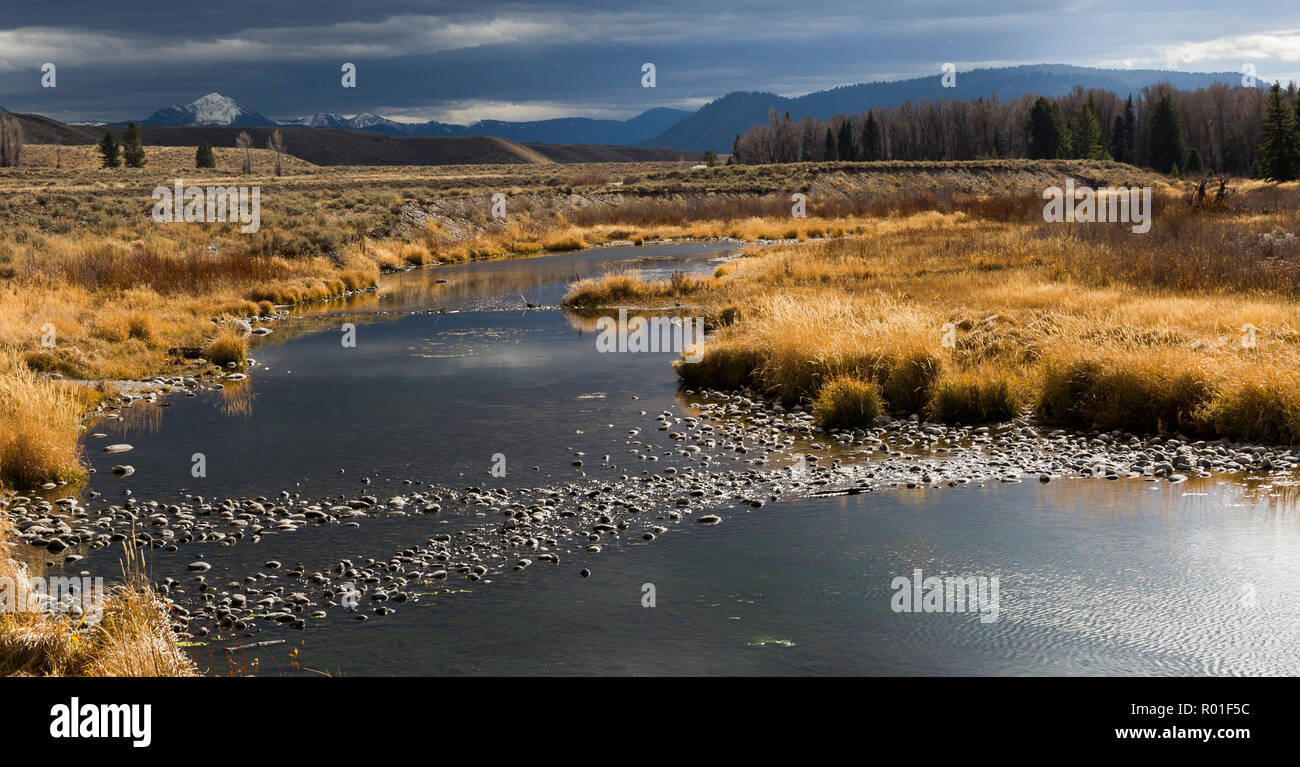 Beaver creek crossing Stock Photo Alamy