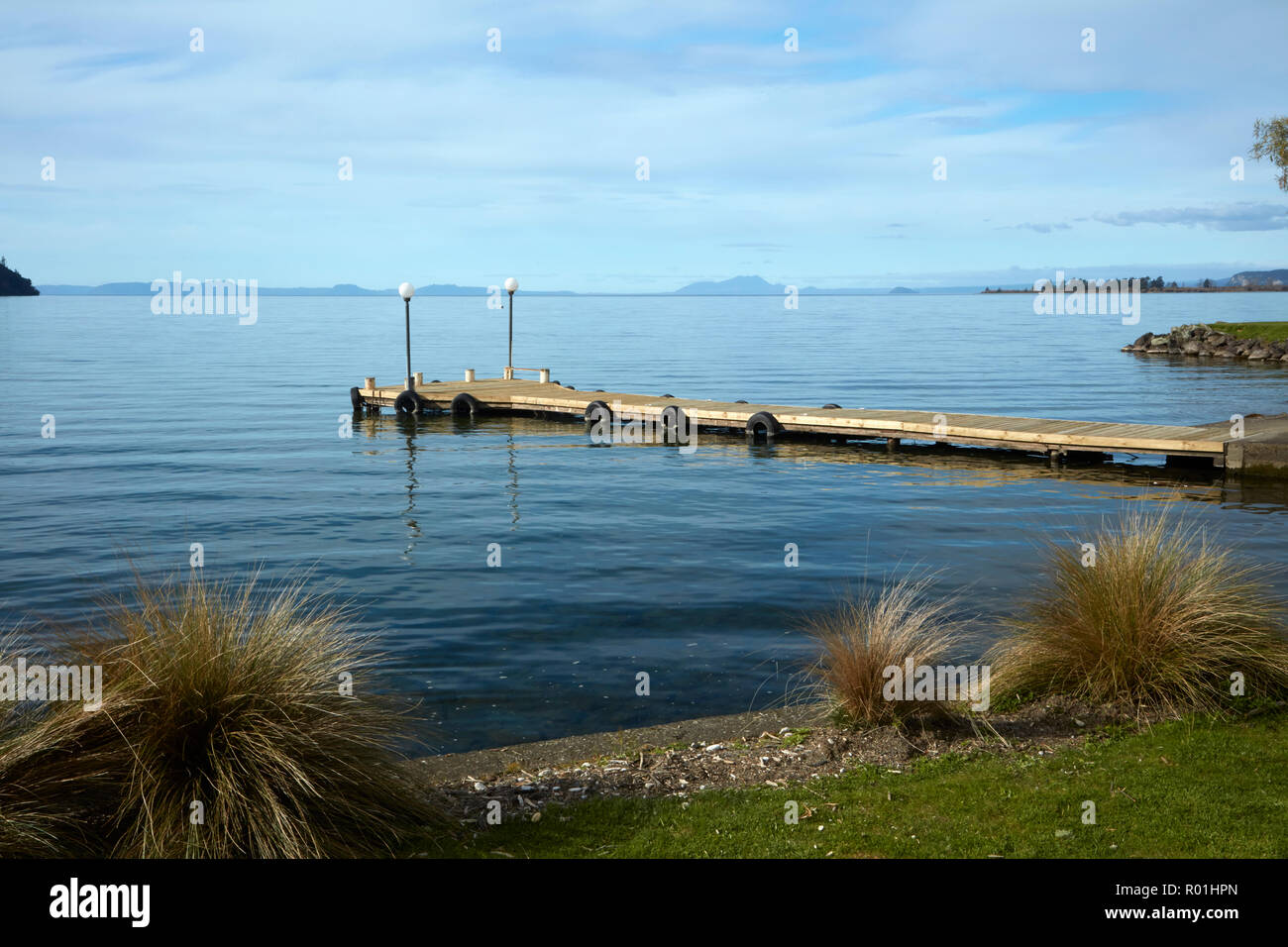 Jetty and Lake Taupo, Braxmere, Tokanuu, near Turangi, North Island, New Zealand Stock Photo