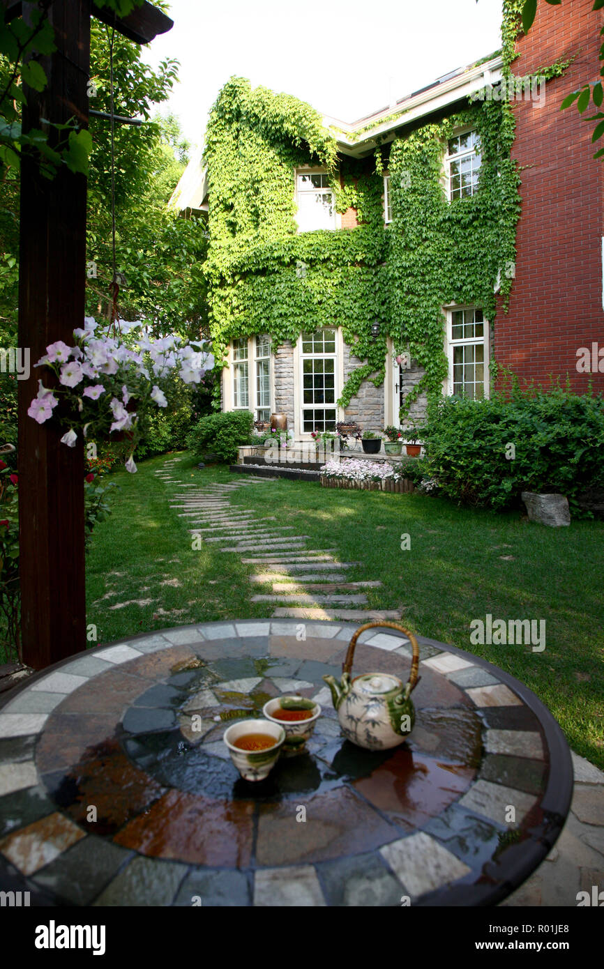 Green tea house beijing hires stock photography and images Alamy