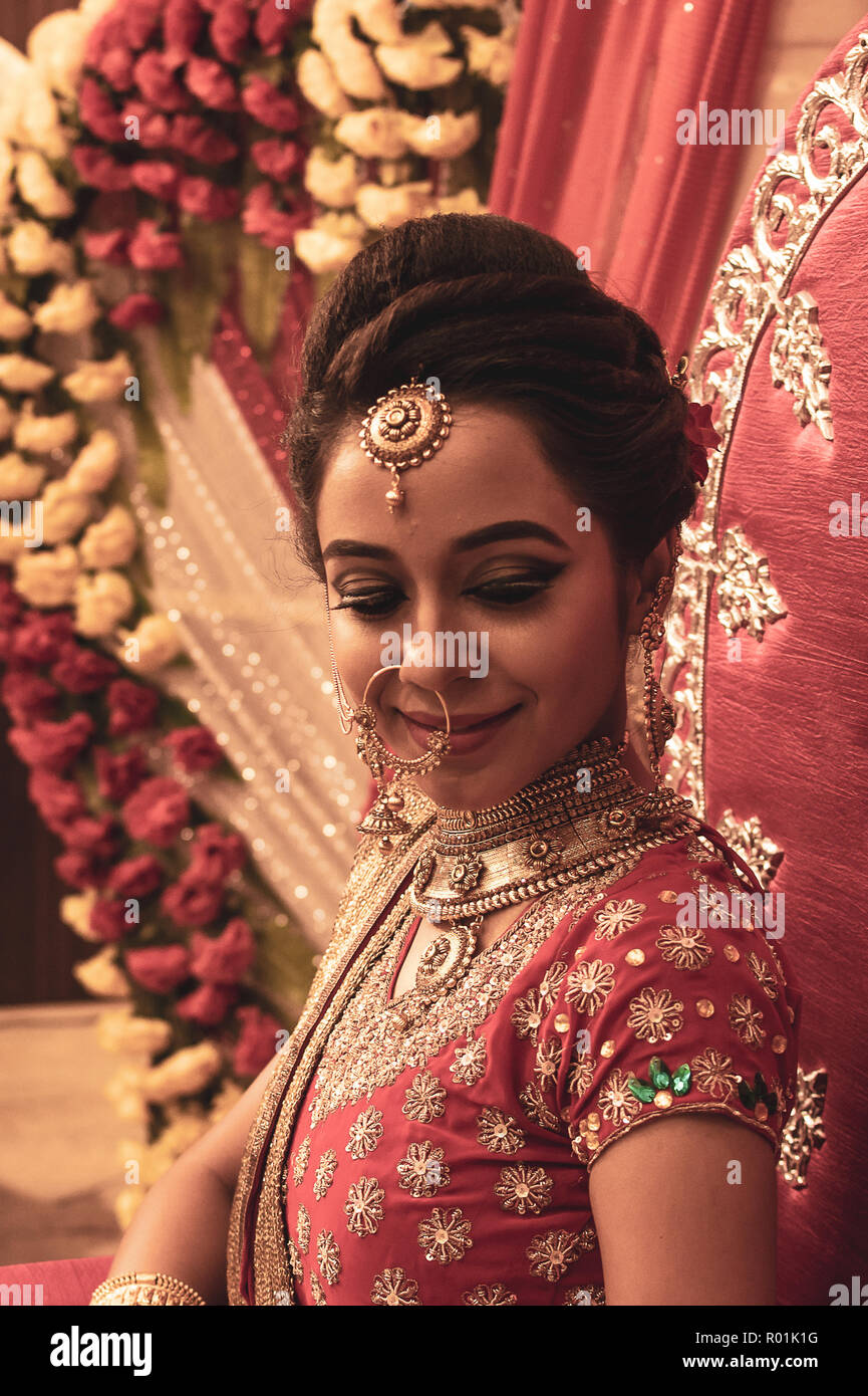 June 03,2018. Durgapur, India. An unidentified beautiful young Indian Model Poses with Indian  Bridal Make up. Stock Photo