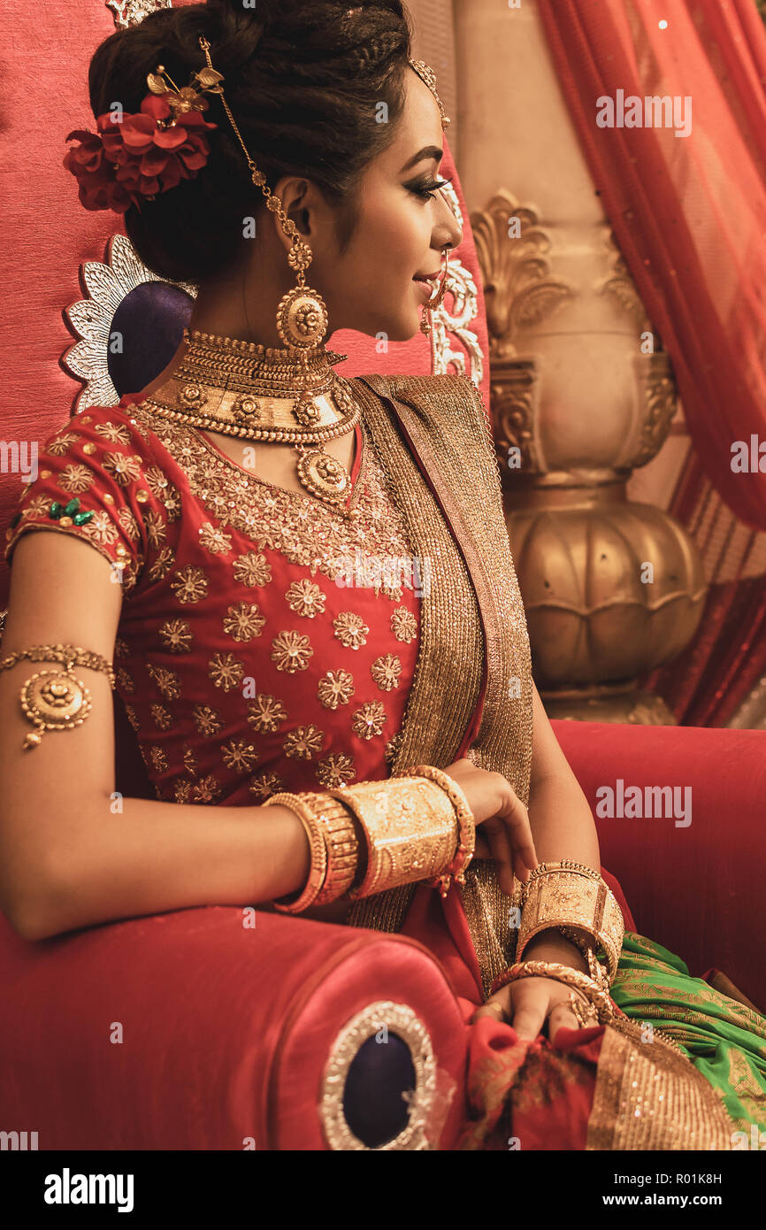 13 Mangalasnanam photos ideas  indian wedding photography poses