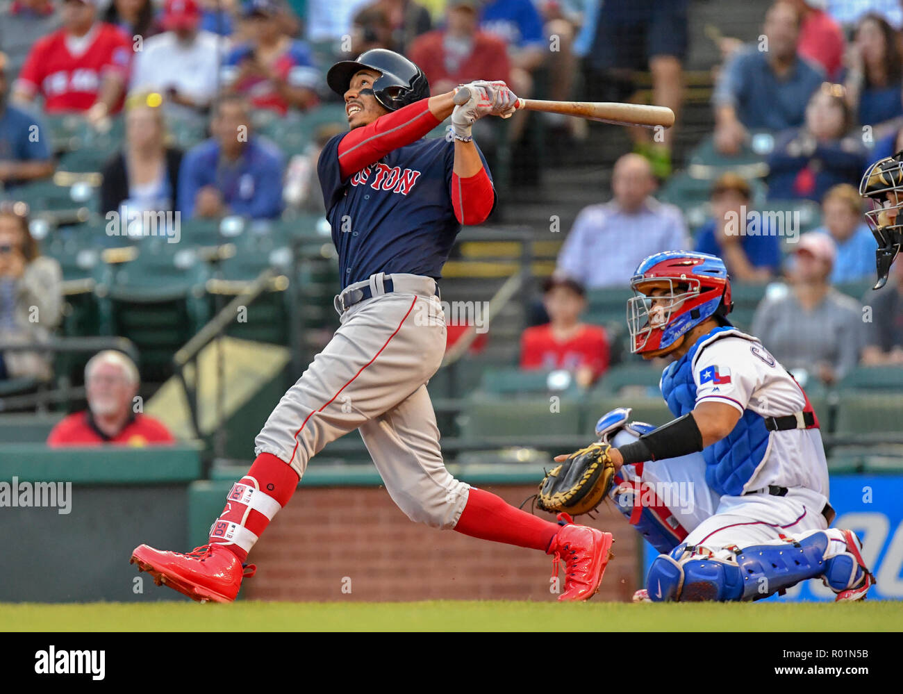 Mookie betts red sox hi-res stock photography and images - Alamy