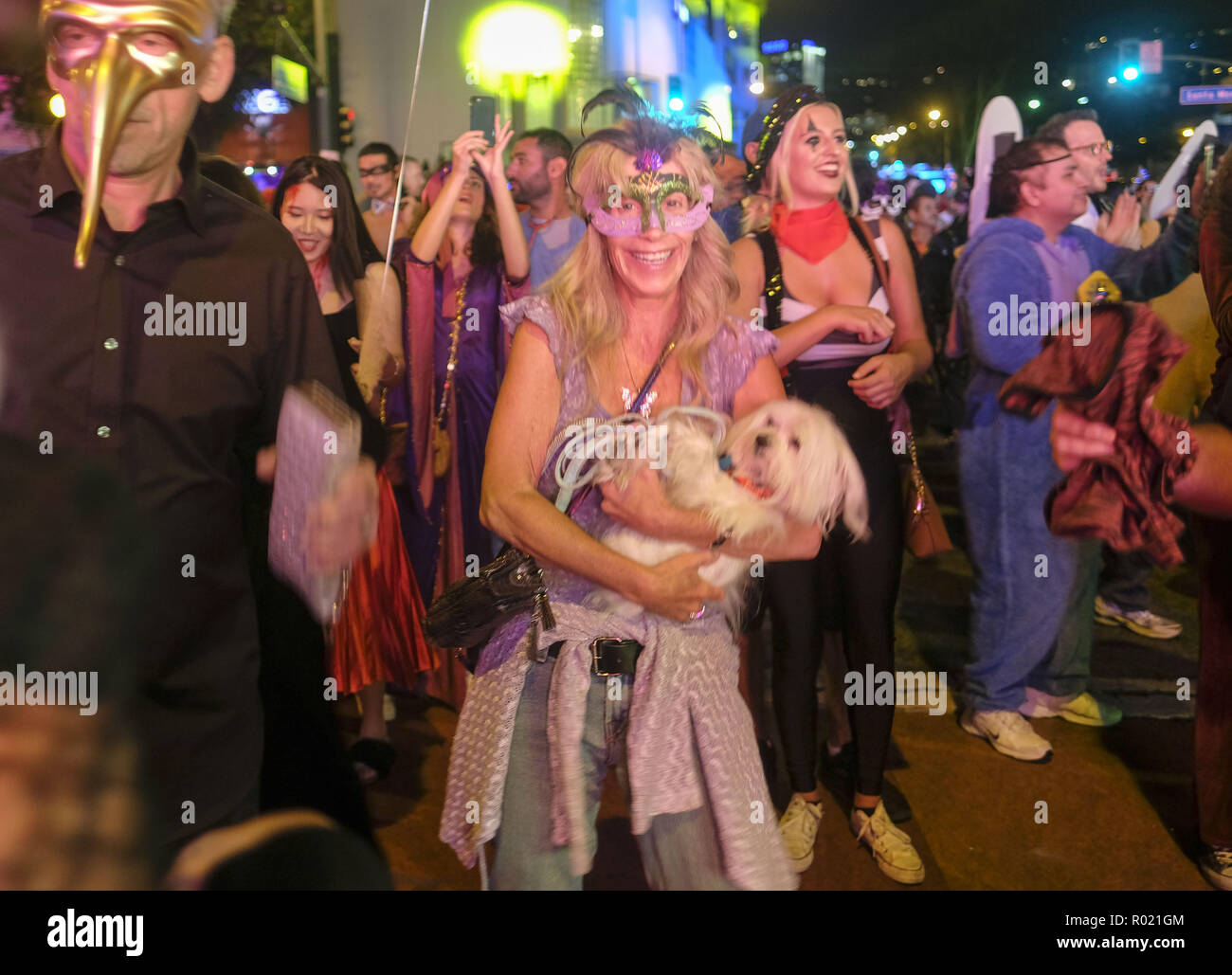 La famiglia Addams costumi 2011 WEST HOLLYWOOD COSTUME CARNAVAL DI LOS  ANGELES CALIFORNIA USA 31 Ottobre 2011 Foto stock - Alamy