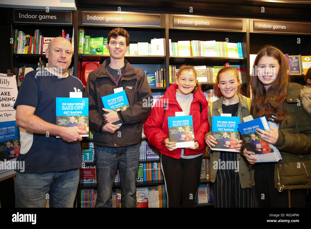 Waterstones Piccadilly, London, UK 1 Nov 2018 - Fans at Waterstones for book signing. The Great British Bake Off finalists Ruby Bhogal, Rahul Mandal and Kim-Joy Hewlett to attend at Waterstones Piccadilly for signing copies of 'The Great British Bake Off'  Credit: Dinendra Haria/Alamy Live News Stock Photo