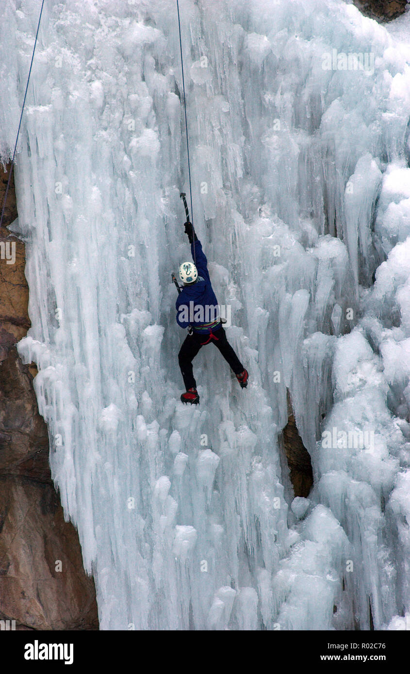 12 ice climber hi-res stock photography and images - Alamy