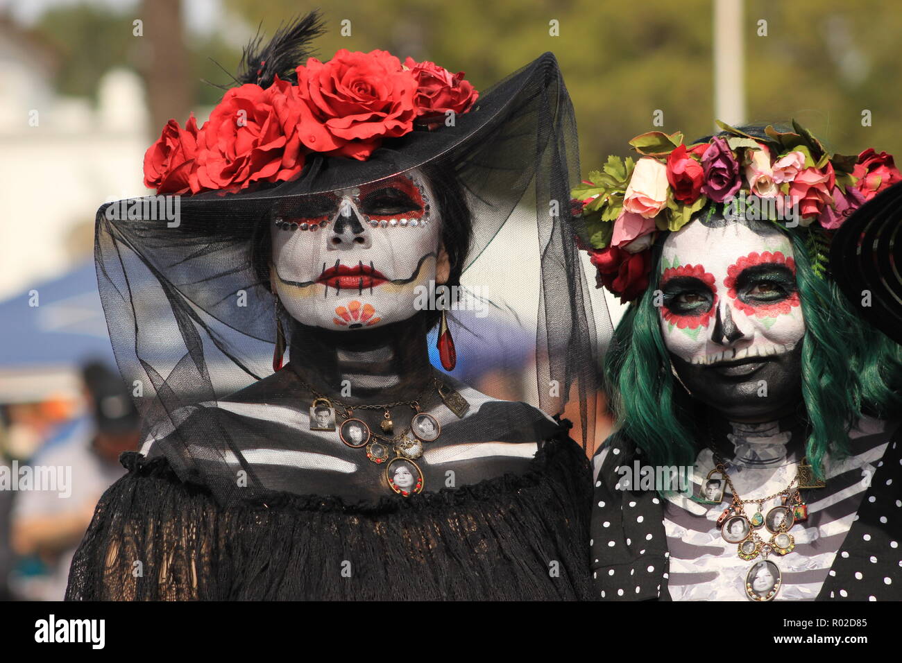 Woman with beautiful sugar skull makeup (Catrina) during Day of the Dead celebration (Dia de los Muertos) Stock Photo