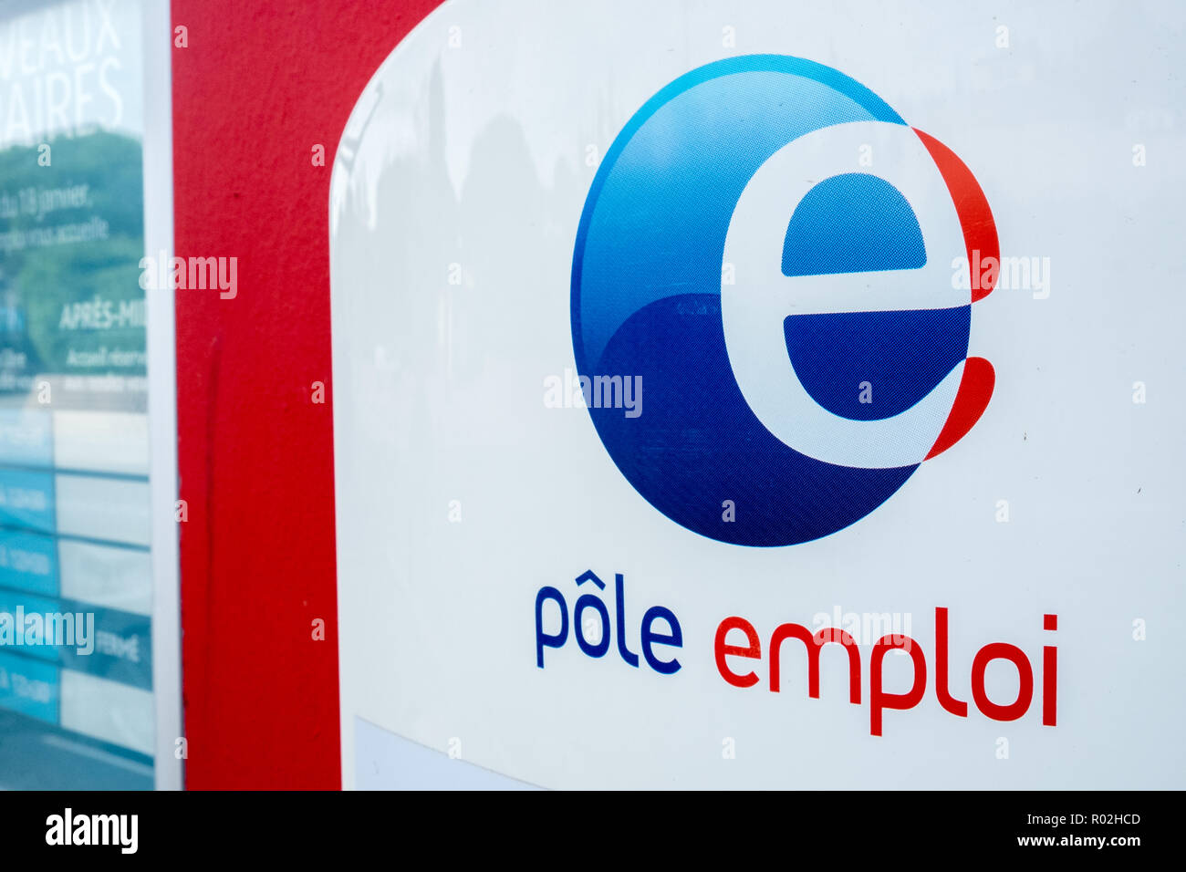 Pole Emploi High Resolution Stock Photography and Images - Alamy
