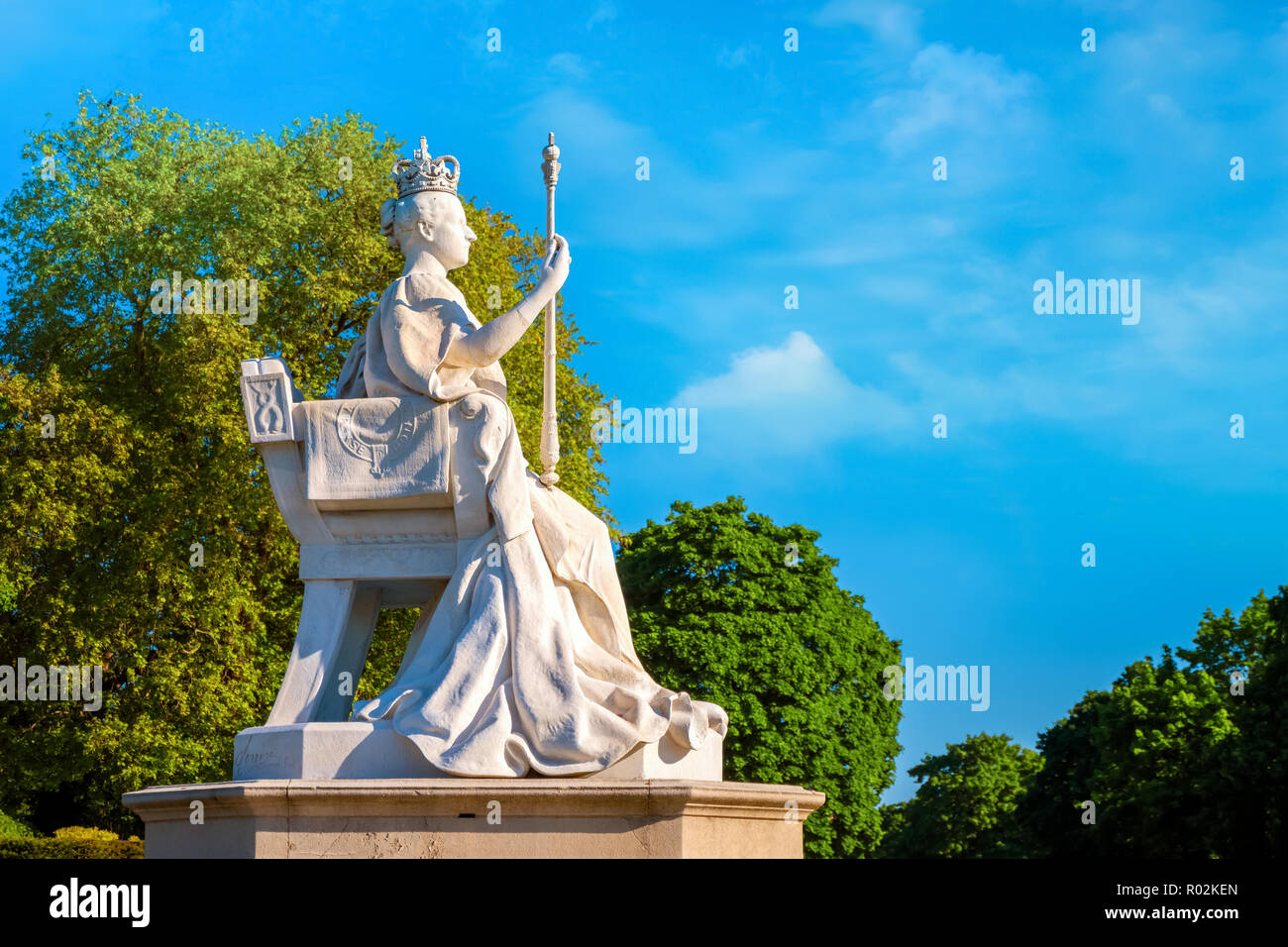 London, UK May 14 2018 Statue of Queen Victoria in front of Kensington Palace inside