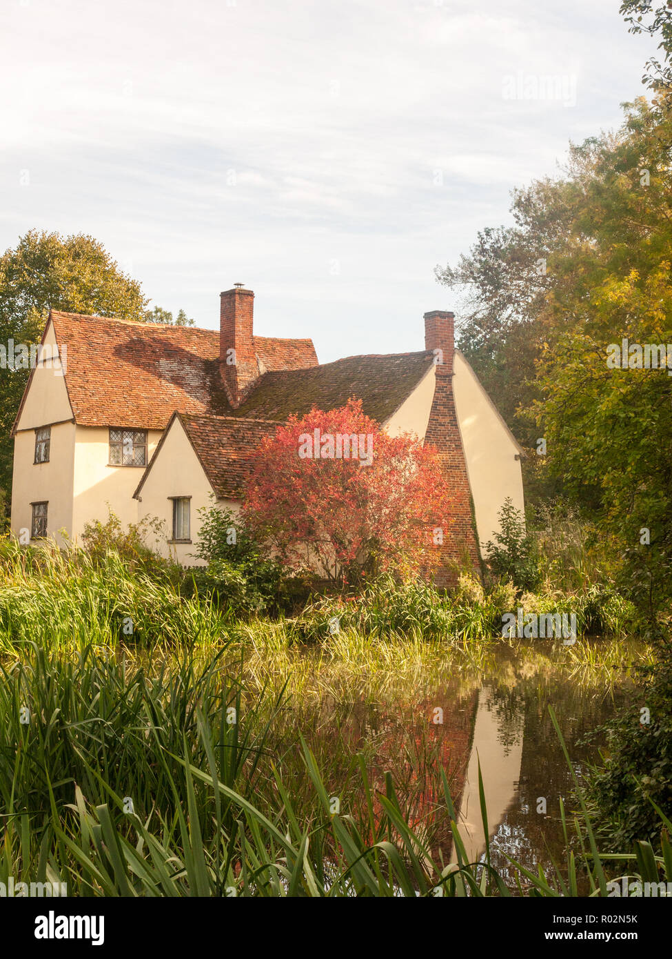 willy lott's cottage flatford mill outside cottage nature landscape