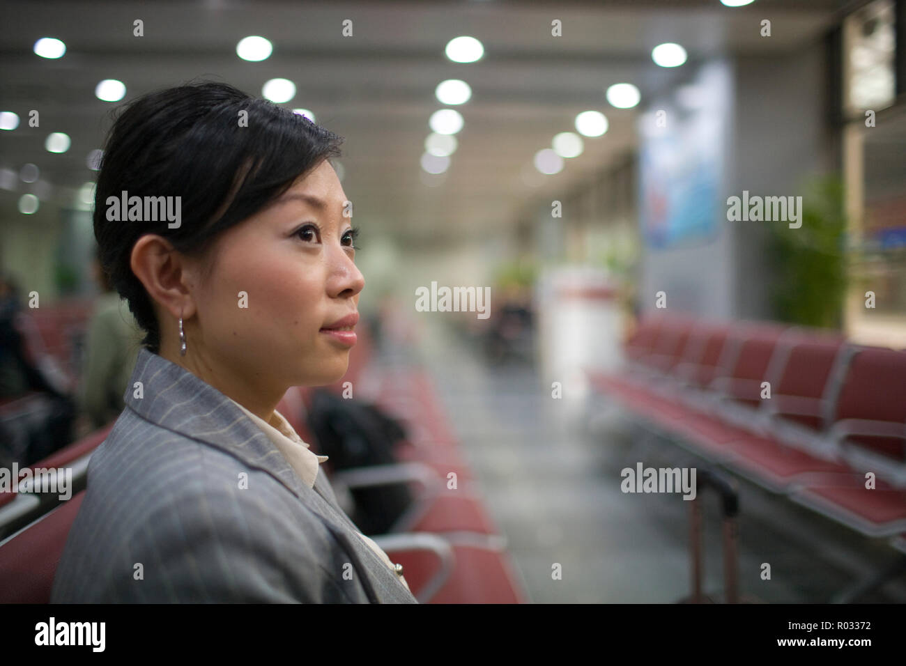 Ladies in waiting room hi-res stock photography and images - Alamy