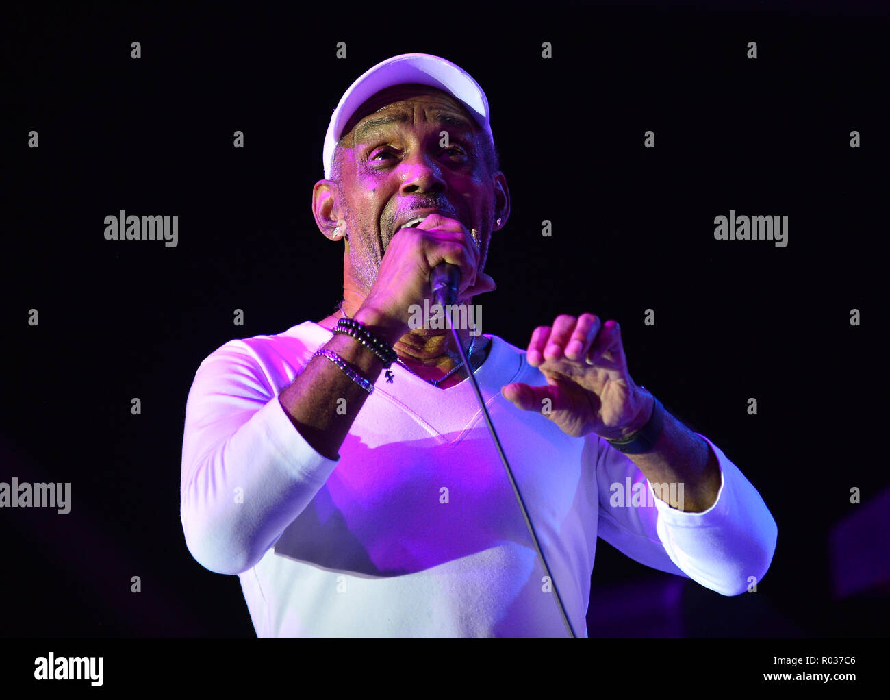 Frankie beverly and maze hires stock photography and images Alamy