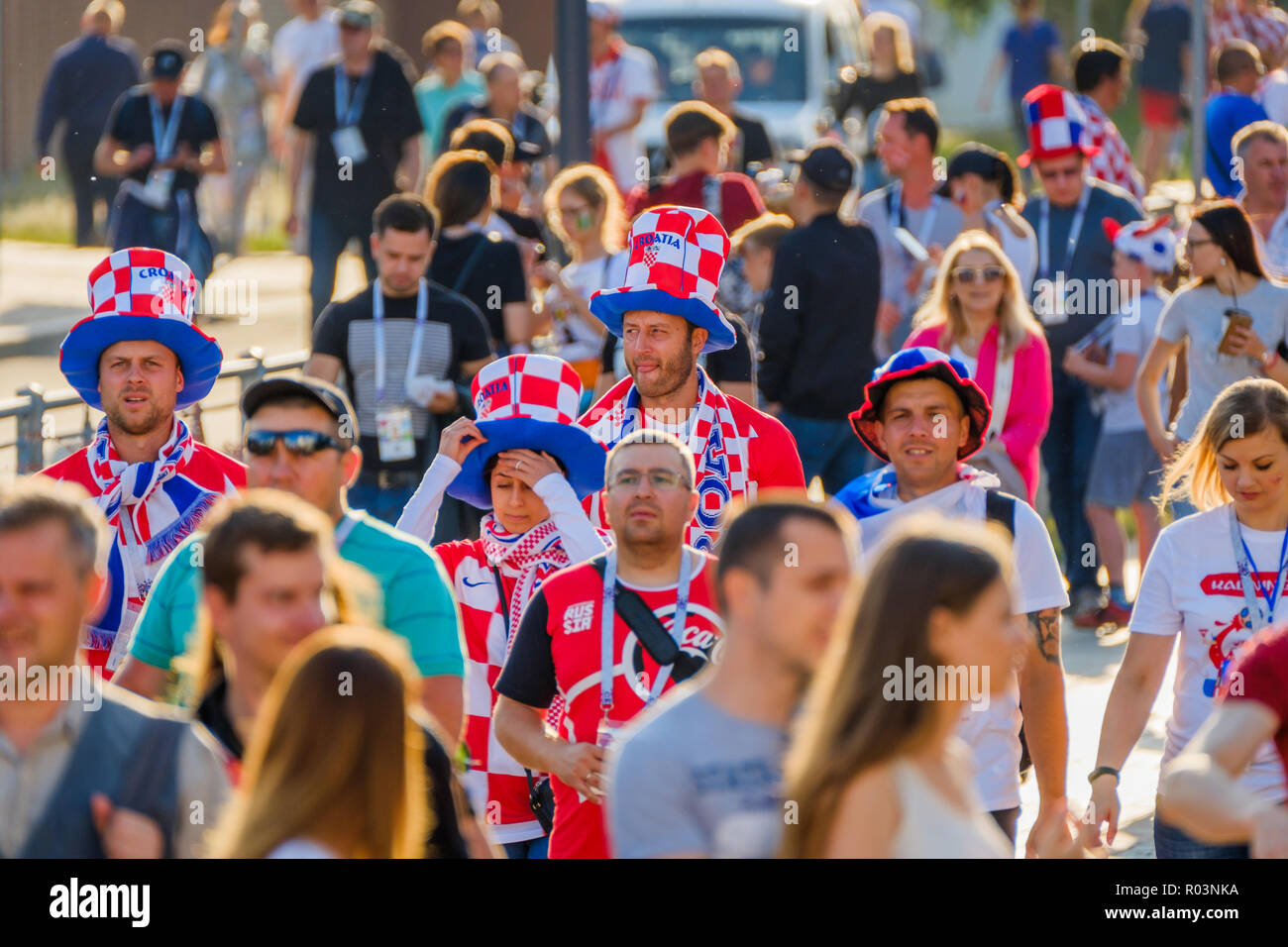 Support teams hi-res stock photography and images - Alamy