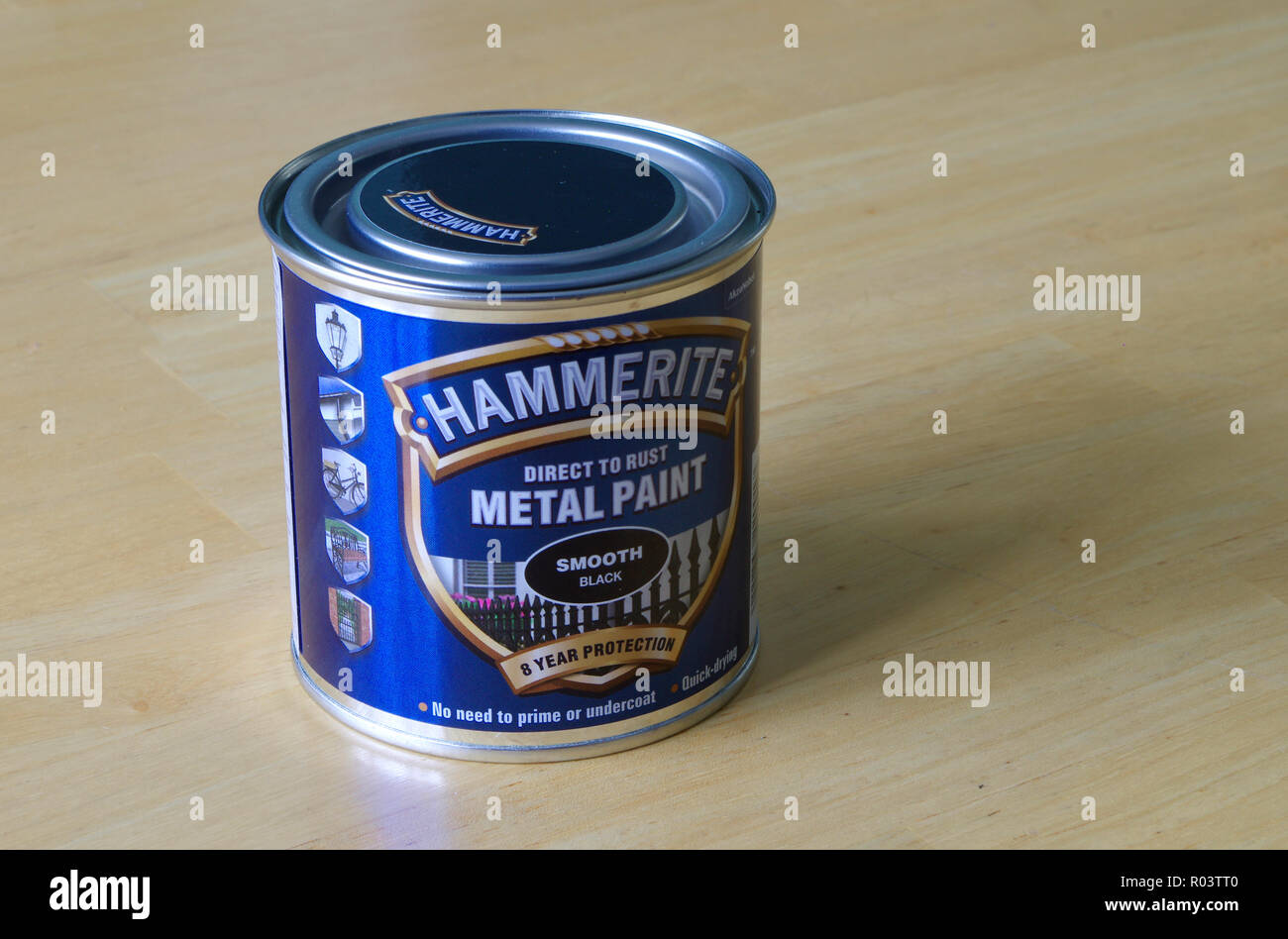 Hammerite paint hires stock photography and images Alamy