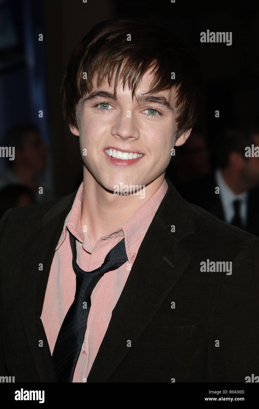 Jesse McCartney glamour