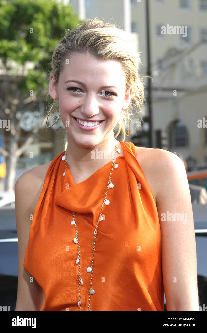 Blake Lively  05/31/05 THE SISTERHOOD OF THE TRAVELING PANTS @ Grauman's Chinese Theatre, Hollywood Photo by Izumi Hasegawa/HNW / PictureLux  (May 31, 2005) File Reference # 33689 056HNWPLX Stock Photo