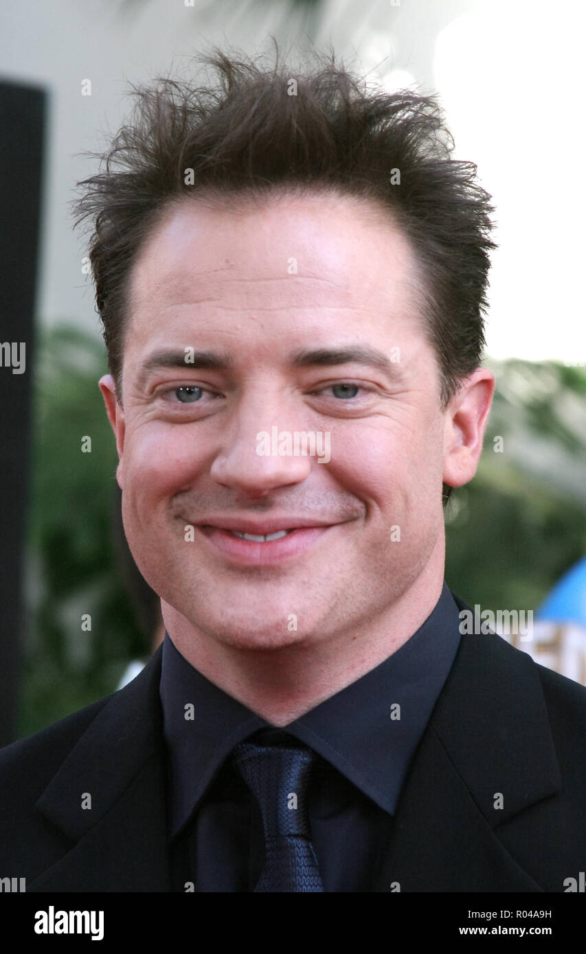 Brendan fraser the mummy tomb hi-res stock photography and images - Alamy