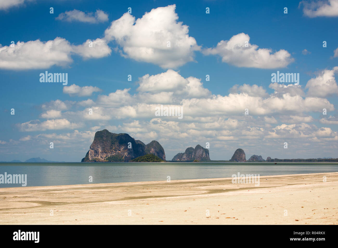 Tropical wild beach in the Trang province in Thailand, beside the Hat Chao Mai national park Stock Photo