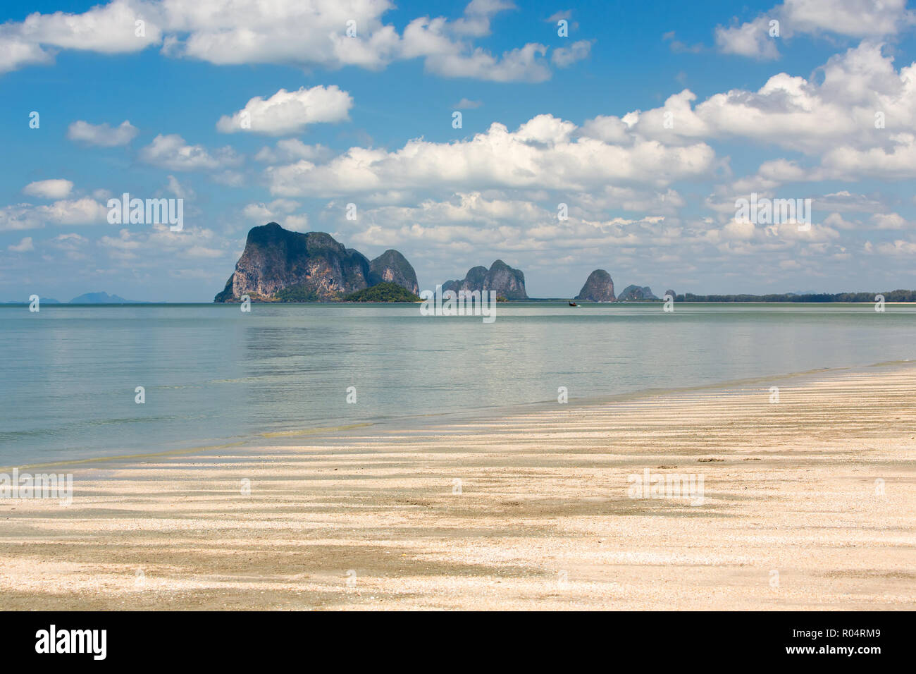 Tropical wild beach in the Trang province in Thailand, beside the Hat Chao Mai national park Stock Photo