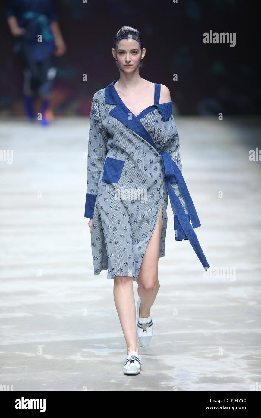 Beijing, Beijing, China. 1st Nov, 2018. Beijing, CHINA-Chinese fashion ...