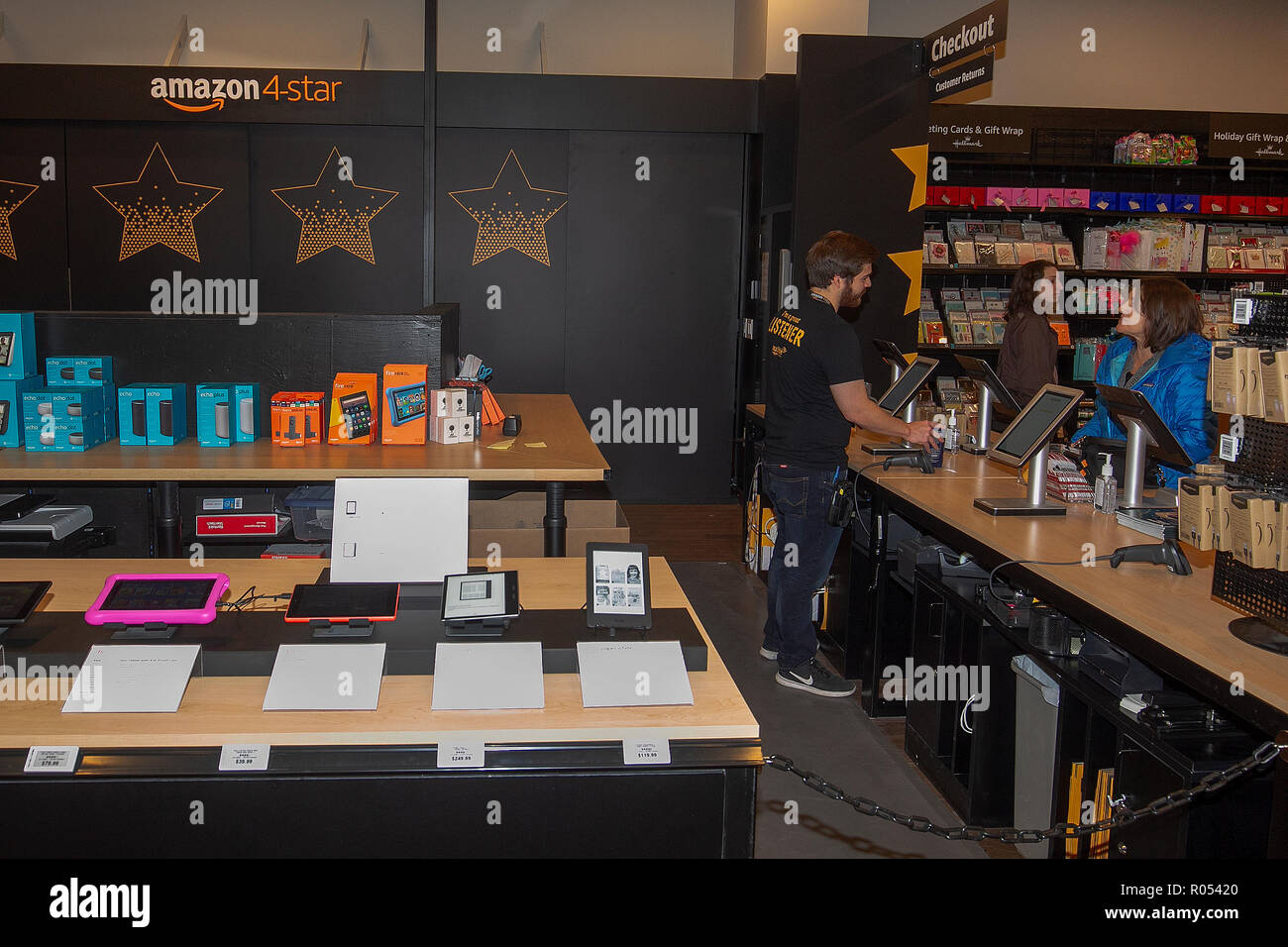 Amazon Store High Resolution Stock Photography and Images - Alamy