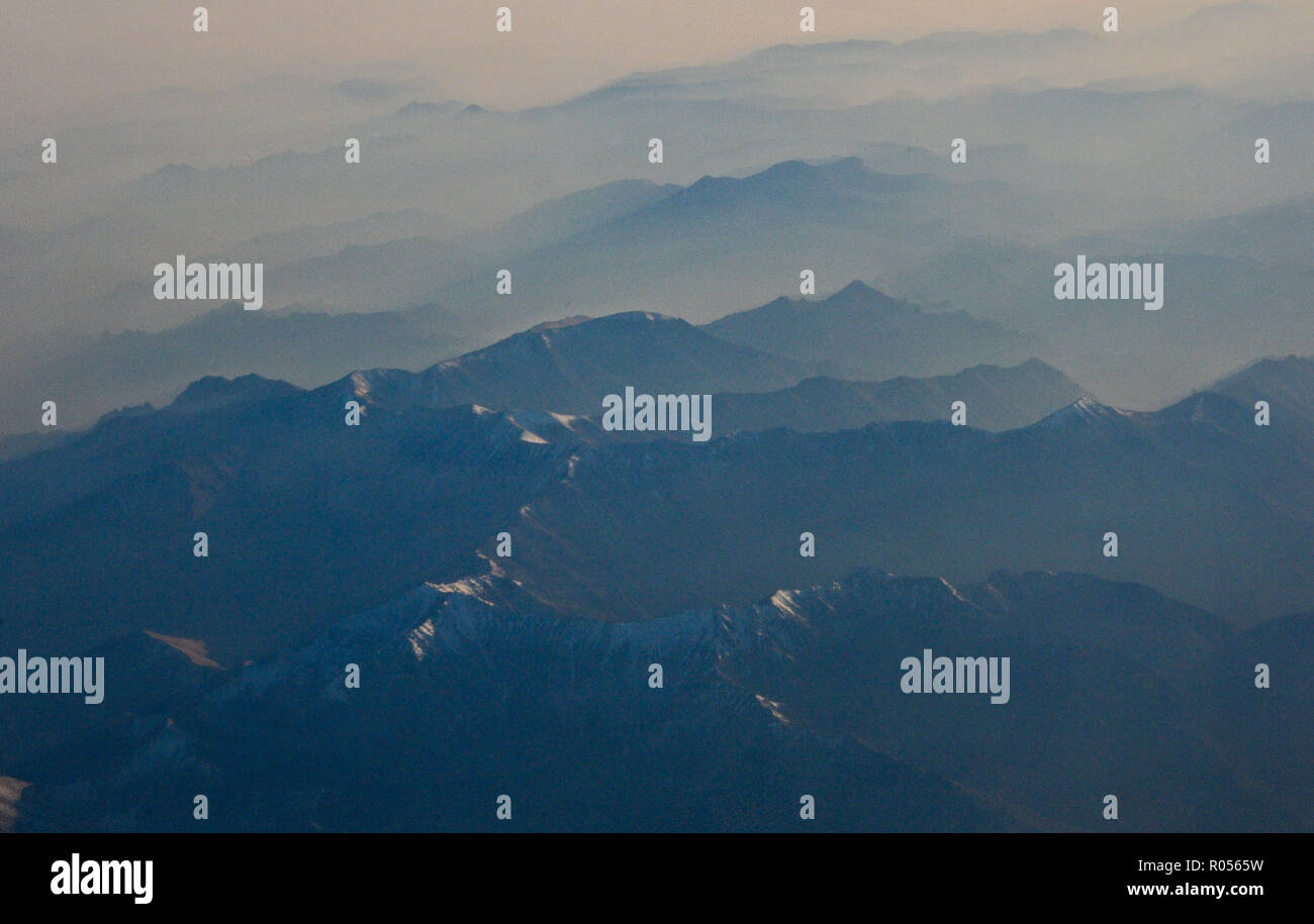 Gansu, Gansu, China. 2nd Nov, 2018. Gansu, CHINA-Aerial Photography of Qilian Mountain in northwest  Gansu Province. Credit: SIPA Asia/ZUMA Wire/Alamy Live News Stock Photo