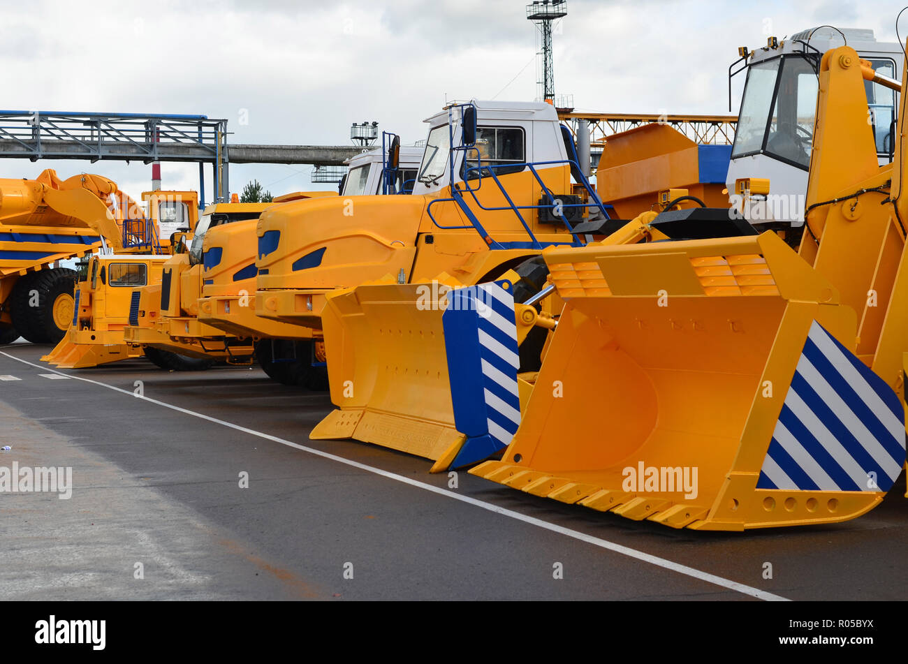 excavator sand bucket