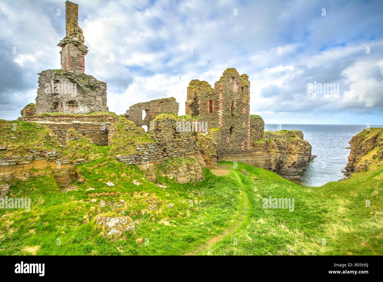 Scottish fortress of Castle Sinclair Girnigoe, the most spectacular ruin in the North of Scotland, in the Highlands near Wick on the east coast of Caithness. Stock Photo