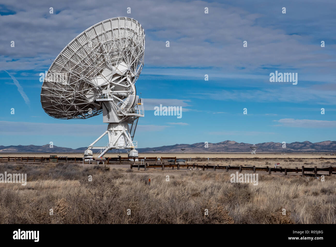 Very Large Array (VLA) Radio Telescopes in New Mexico, USA Stock Photo -  Alamy