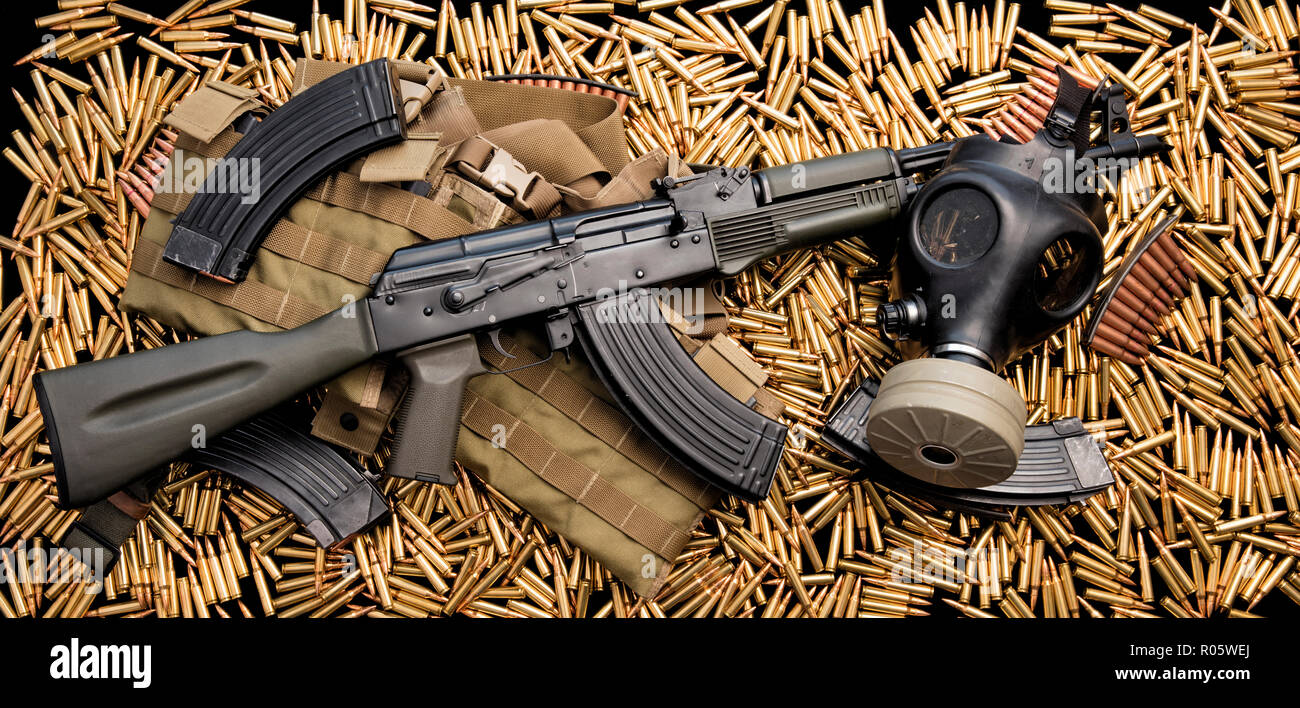 Assault weapon hi-res stock photography and images - Alamy