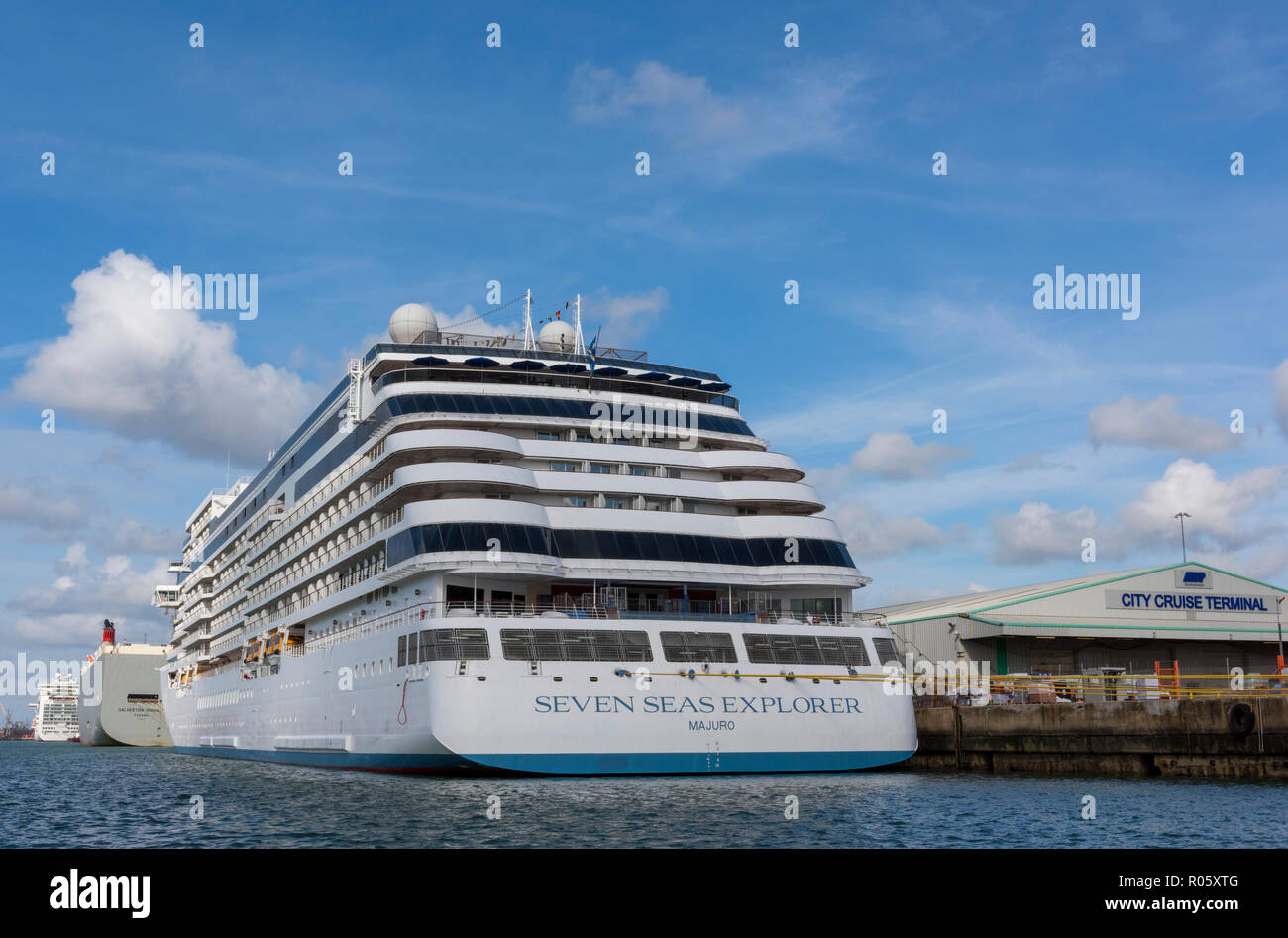 The Royal Caribbean Cruise Ship Allure Of The Seas The World S Third Largest Cruise Ship At Berth Next To The Cunard Ocean Liner Queen Mary 2 Left At The City Cruise Terminal