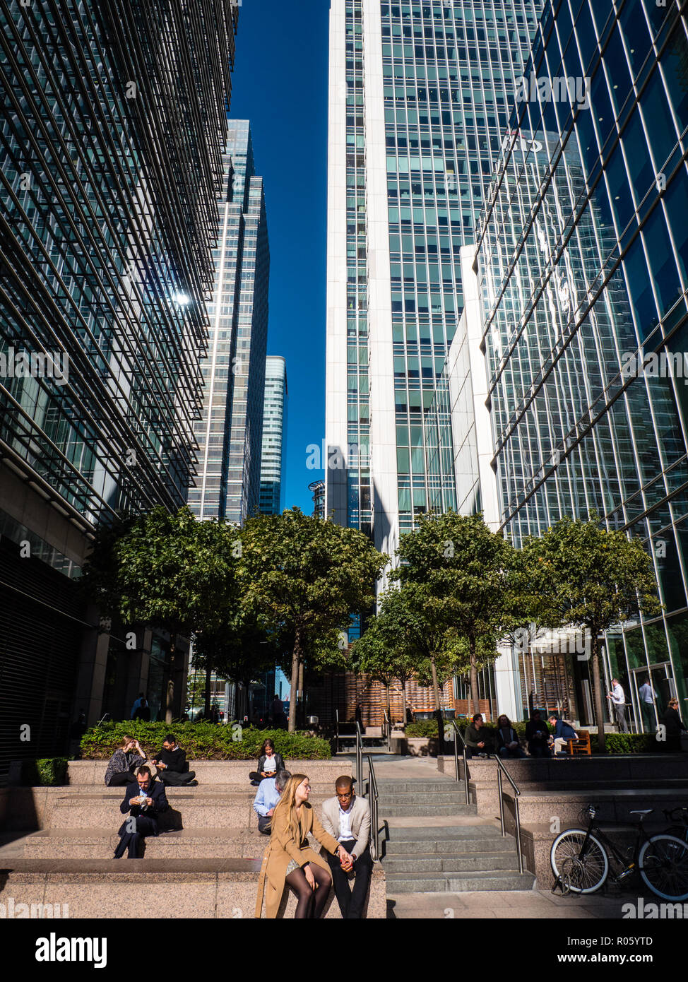 Lunch Time in Canary Wharf, Docklands, London, England, UK, GB Stock