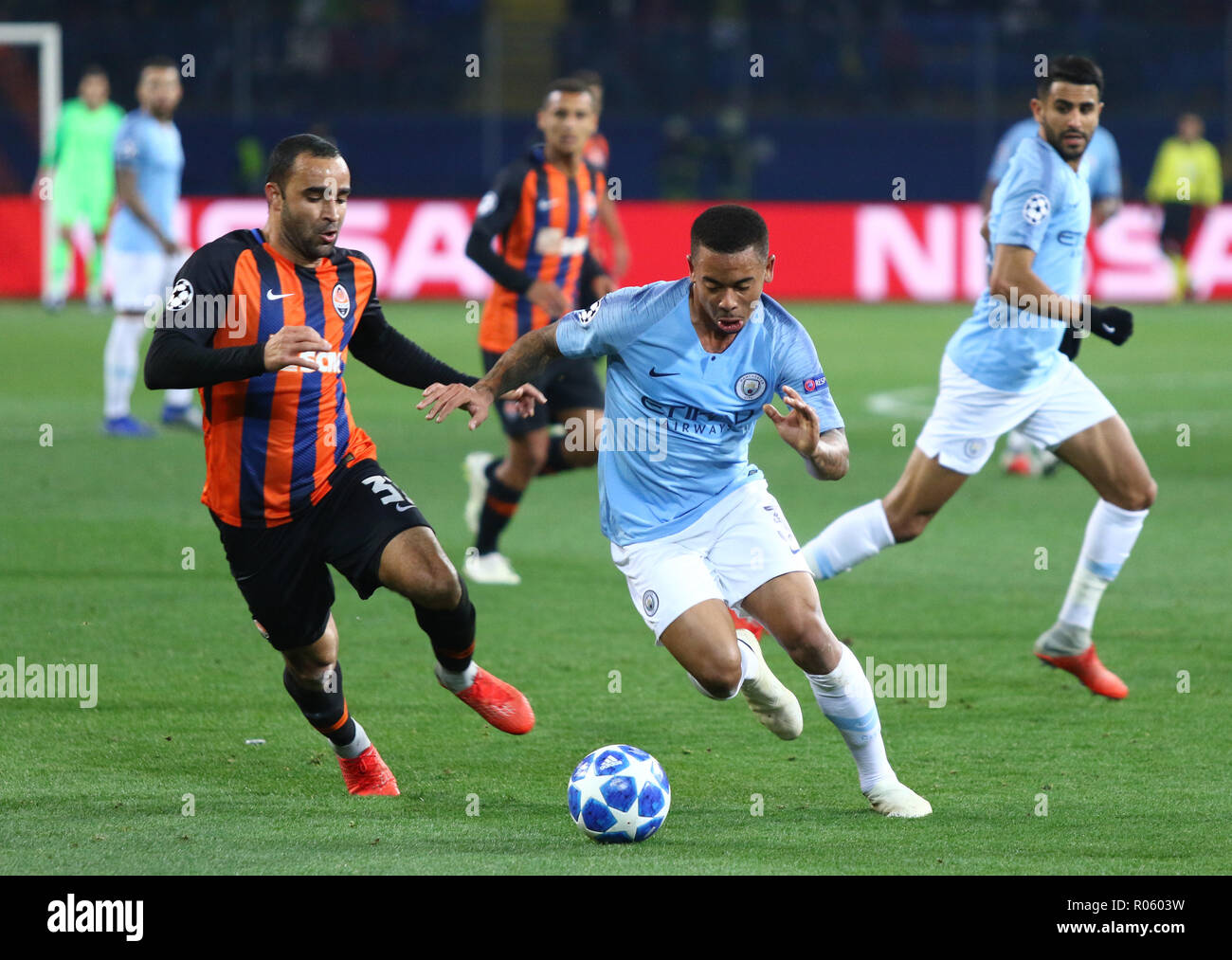 KHARKIV, UKRAINE - OCTOBER 23, 2018: Ismaili of Shakhtar Donetsk (L) fights for a ball with Gabriel Jesus of Manchester City during their UEFA Champio Stock Photo
