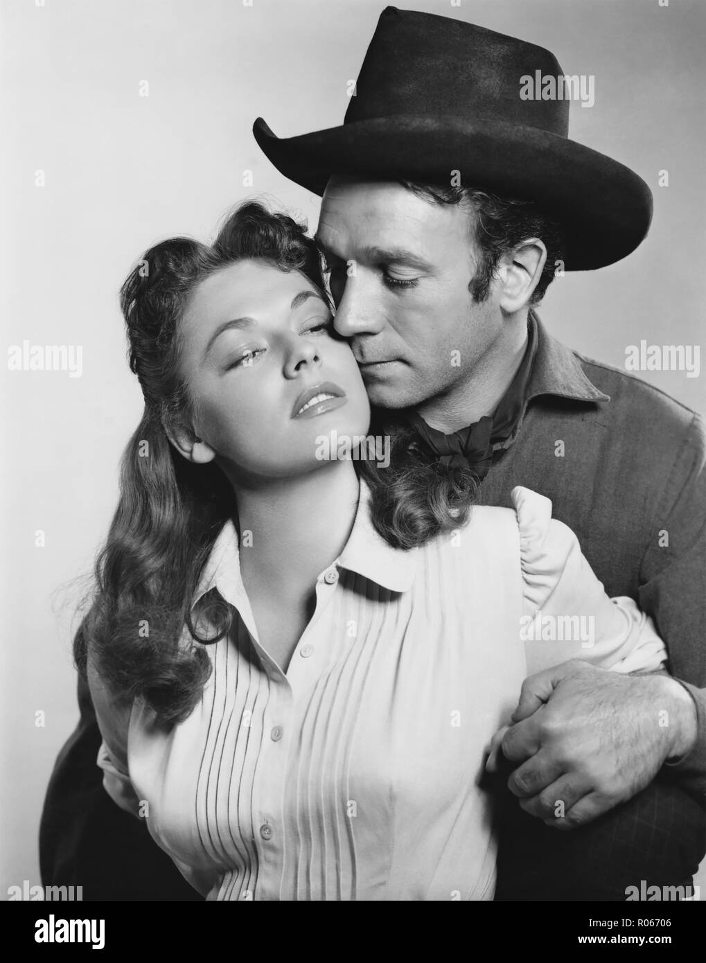 BARRICADE 1950 Warner Bros film with Ruth Roman and Dane Clark Stock Photo