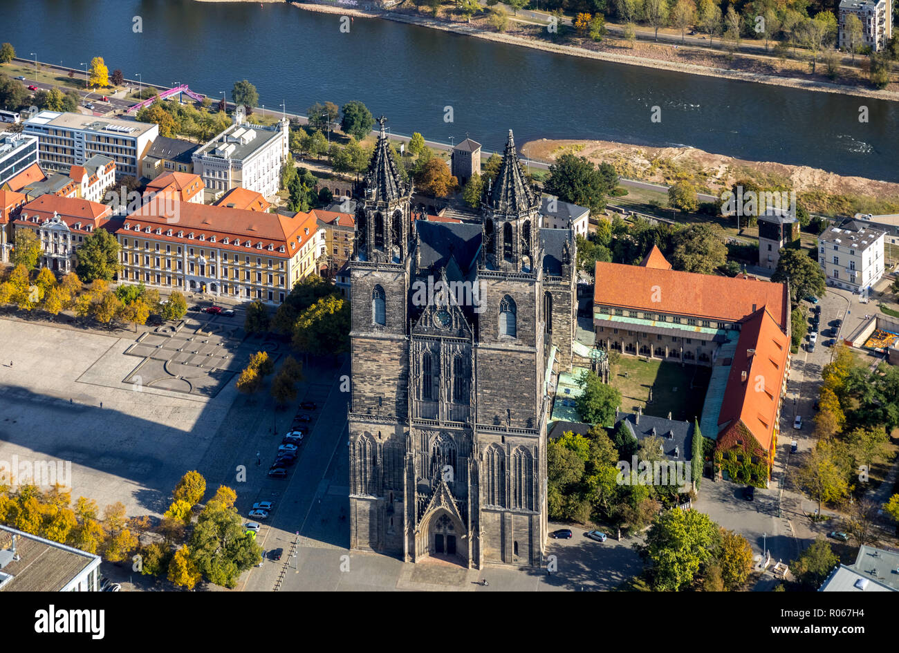 Aerial view, Cathedral of Magdeburg, Cathedral Square next to Ministry of Justice and Equality of Saxony-Anhalt, Magdeburg-Altstadt, Magdeburg, Saxony Stock Photo