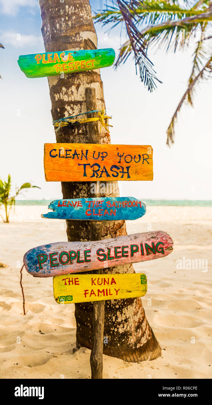 Wooden signs on Banderas Island in the San Blas Islands, Kuna Yala, Panama, Central America Stock Photo