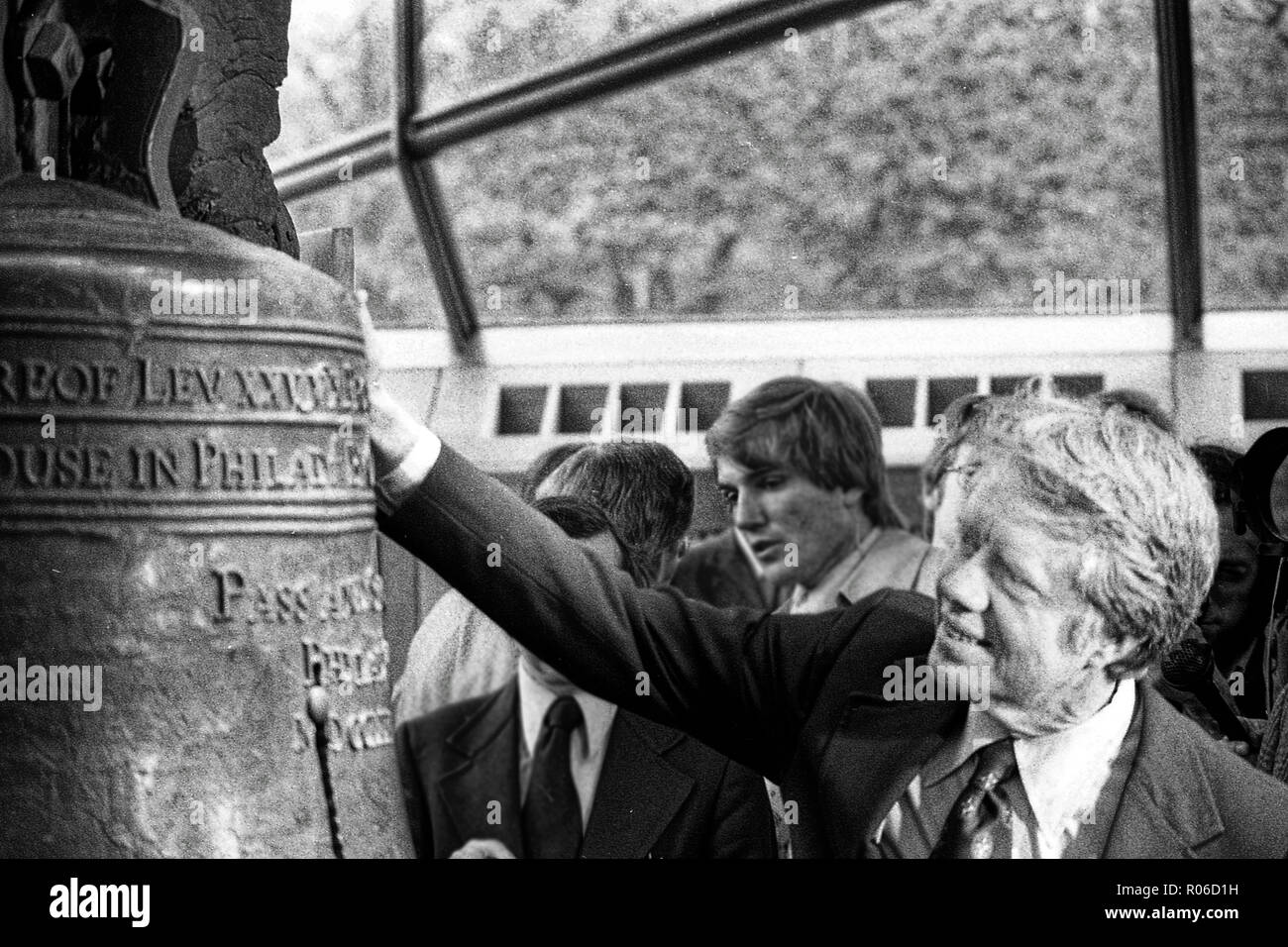 During the Bicentennial, President Jimmy Earl Carter Jr. visits Philadelphia during the presidential campaign to touch the Liberty Bell in Independence Square. Stock Photo