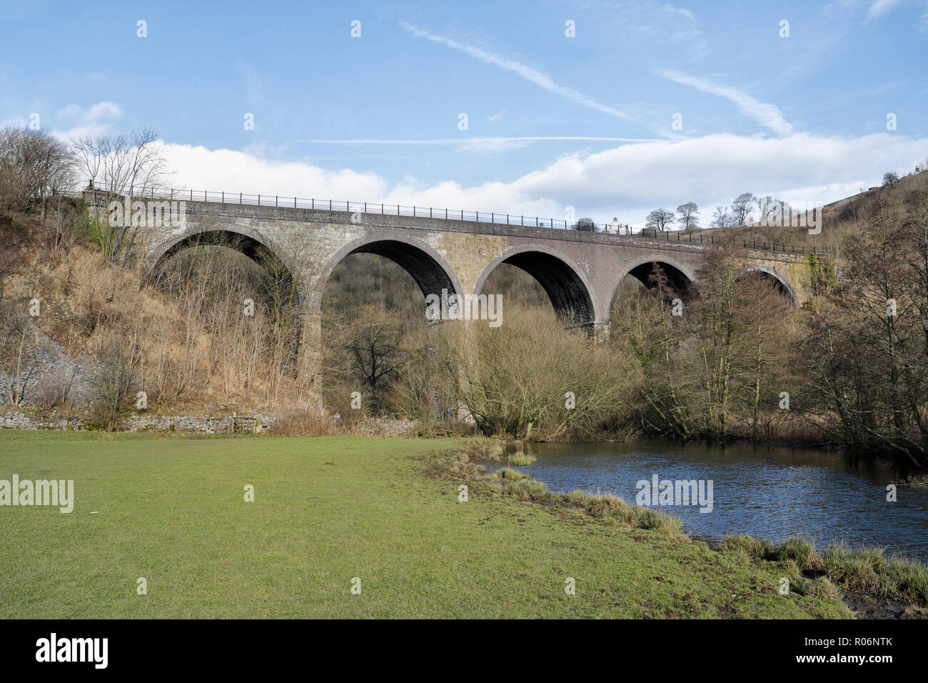 Monsal Head viaduct and the River Wye Peak District national park ...