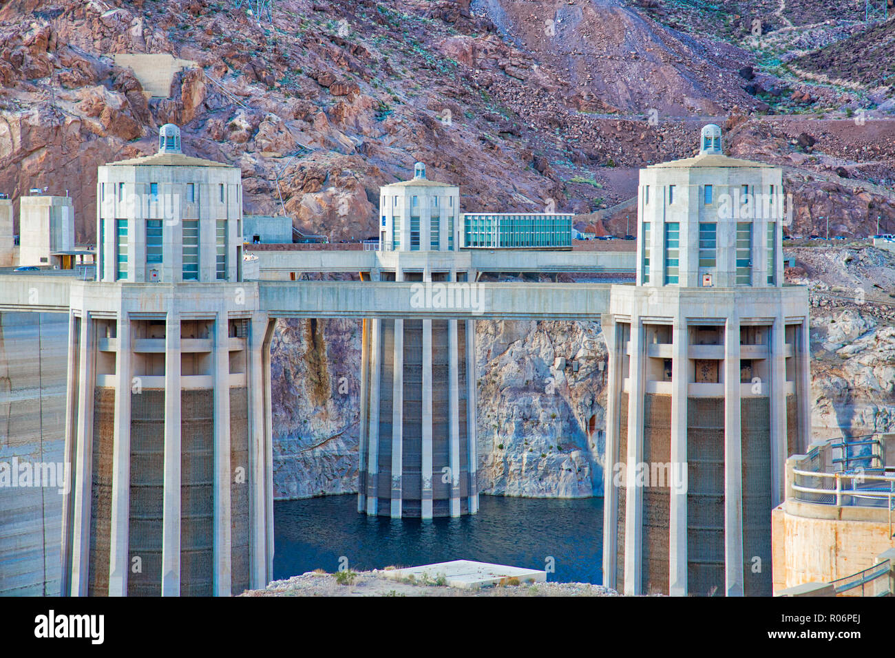Hoover dam hydroelectric power plant hires stock photography and images Alamy