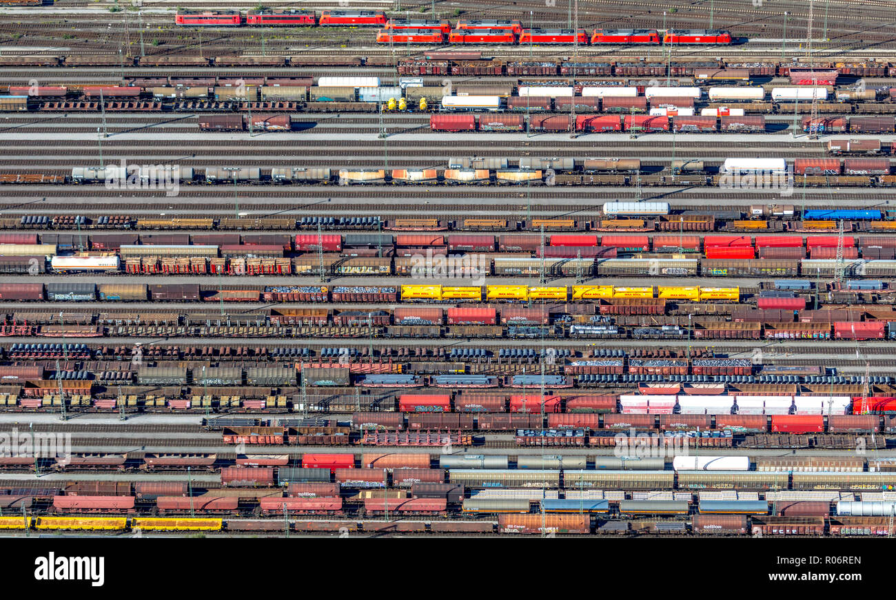 Aerial view, Hagen-Vorhalle marshalling yard, train wagons, freight trains, Hagen, Ruhr area, North Rhine-Westphalia, Germany, Europe, DEU, birds-eyes Stock Photo