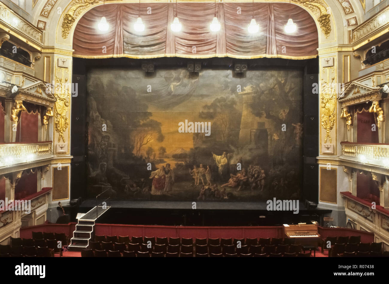 Theater Der Wien Stock Photos Theater Der Wien Stock Images Alamy