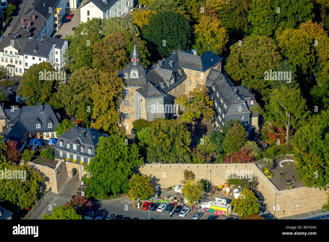 Aerial view, upper castle, Siegerland museum, Burgstraße, Siegen, Siegen-Wittgenstein, Siegerland, North Rhine-Westphalia, Germany, Europe, DEU, birds Stock Photo