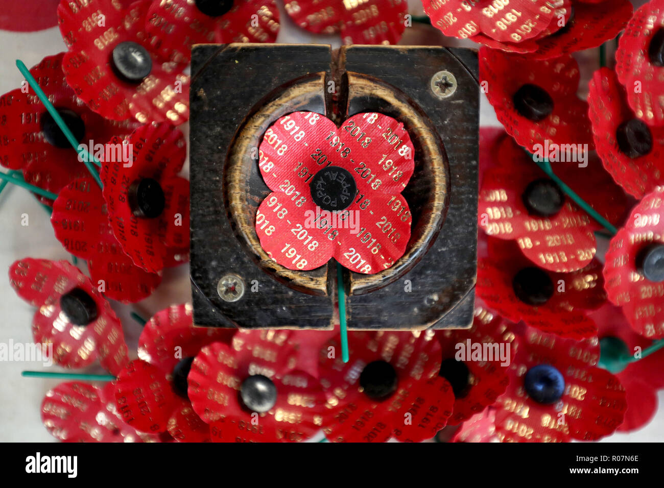 Limited edition centenary poppies are made at the Lady Haig Poppy Factory in Edinburgh for this year's PoppyScotland Appeal and the WW1 100-year commemorations. Stock Photo