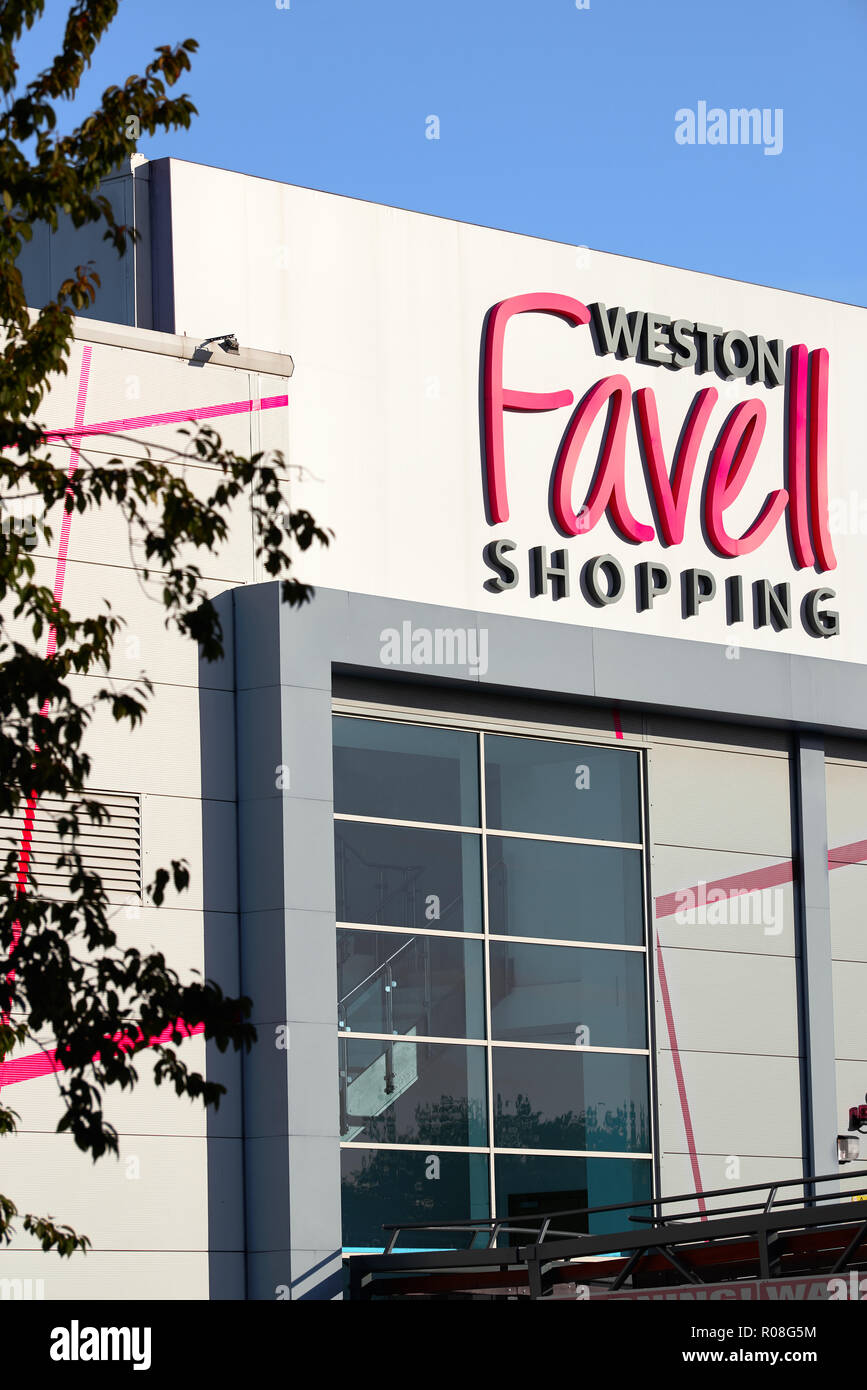 Weston favell shopping centre hires stock photography and images Alamy