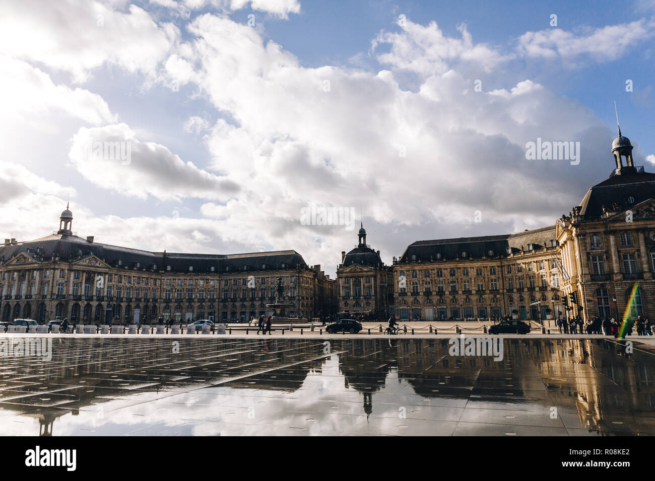 Place de La Bourse and Miroir d’Eau, Bordeaux, France 2017 Stock Photo