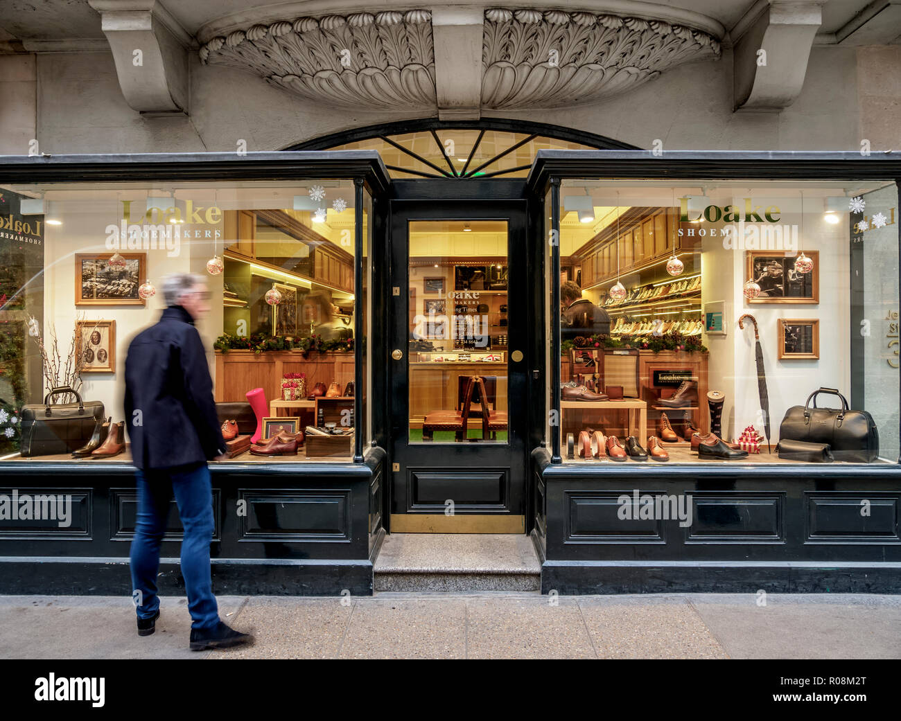 Loake Shoemakers Shop, Jermyn Street 