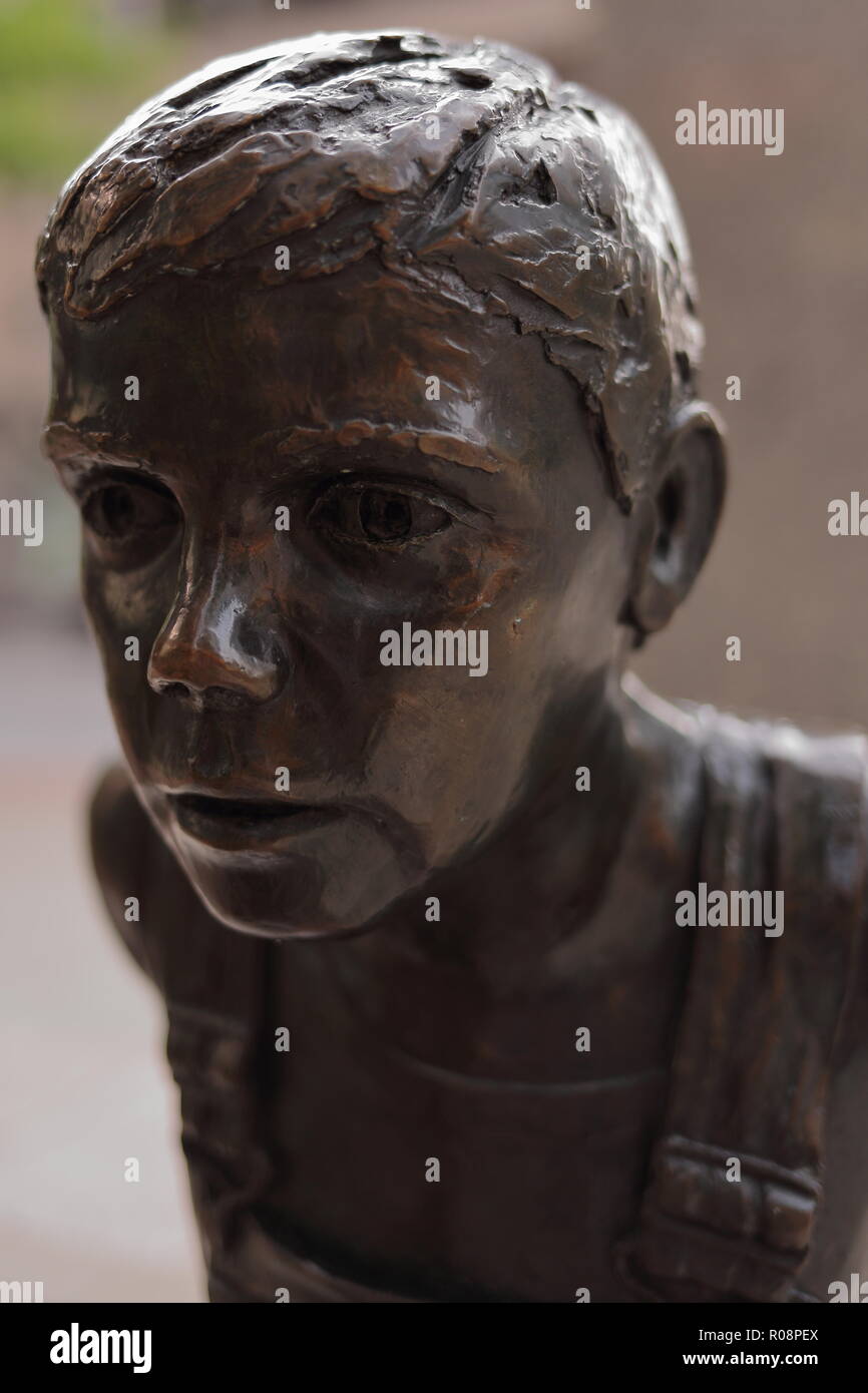 Statue of a boy hires stock photography and images Alamy
