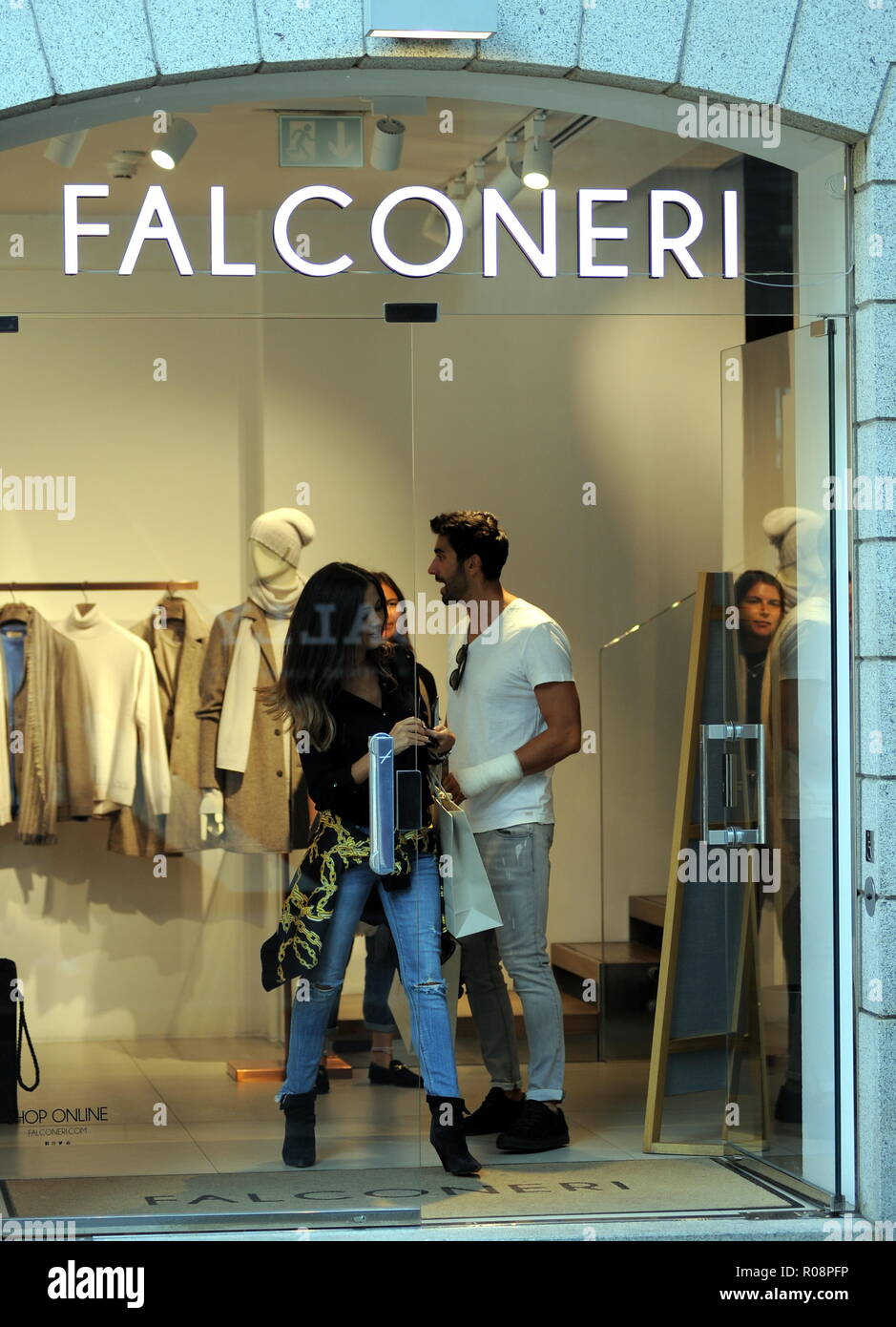 Filippo Magnini and Giorgia Palmas share a lot of PDA while out shopping at Falconeri and then leave with a few shopping bags  Featuring: Filippo Magnini, Giorgia Palmas Where: Milan, Italy When: 02 Oct 2018 Credit: IPA/WENN.com  **Only available for publication in UK, USA, Germany, Austria, Switzerland** Stock Photo