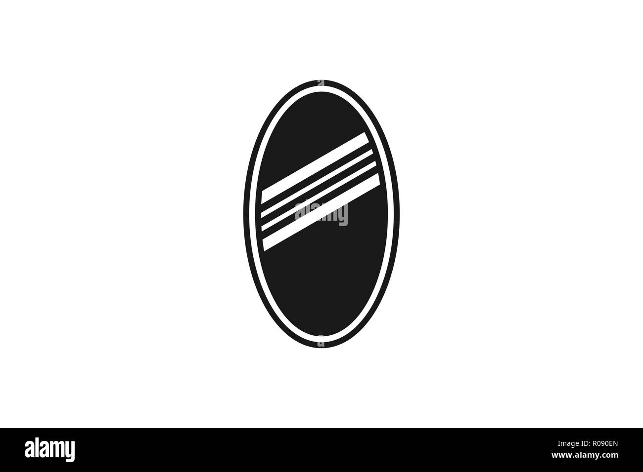 Mirror logo hi-res stock photography and images - Alamy