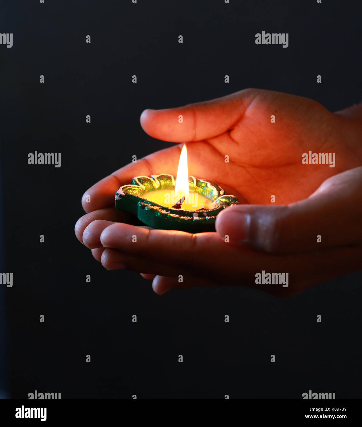 Single diya hi-res stock photography and images - Alamy