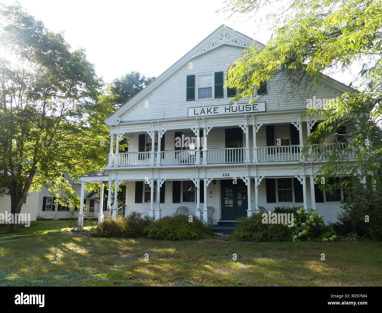 WATERFORD, NEW JERSEY. Classic colonial style wood frame houses. Photo